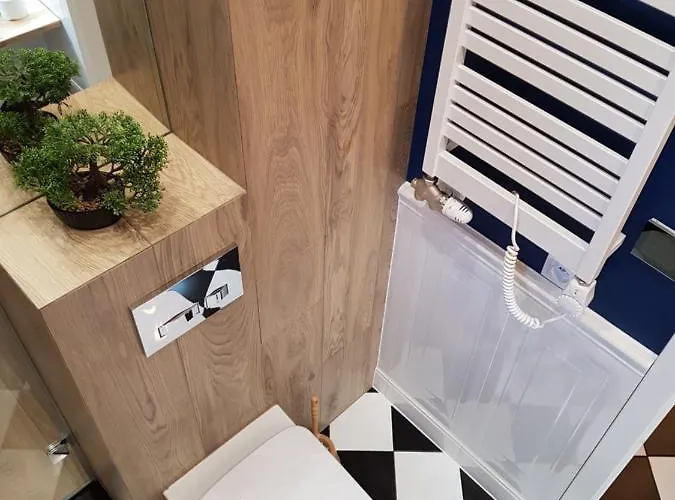 Cracowapart Hugo * كراكوفيا